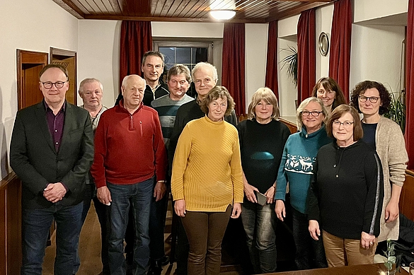 Bezirksrat Urban Mangold, Franz Riedl, Edwin Fenzl, Bernhard Peter, Bert Schwarzmann, Konrad Pilsl, Marianne Ramirez, Gerda Bauer, Elisabeth Pilsl, Helga Peter, Silvia Fenzl, Sabine Jungbauer