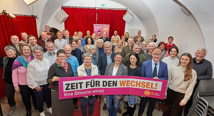 Agnes Becker und Urban Mangold mobilisieren ihr starkes Team zur Kommunalwahl 